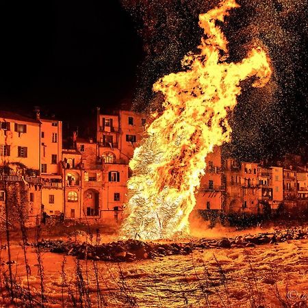 Ca' Di Sommoborgo, Nel Cuore Di Pontremoli Dış mekan fotoğraf